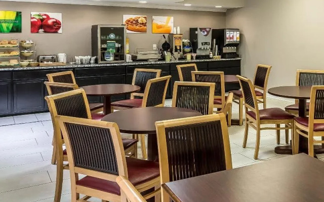 Quality Inn & Suites Mason