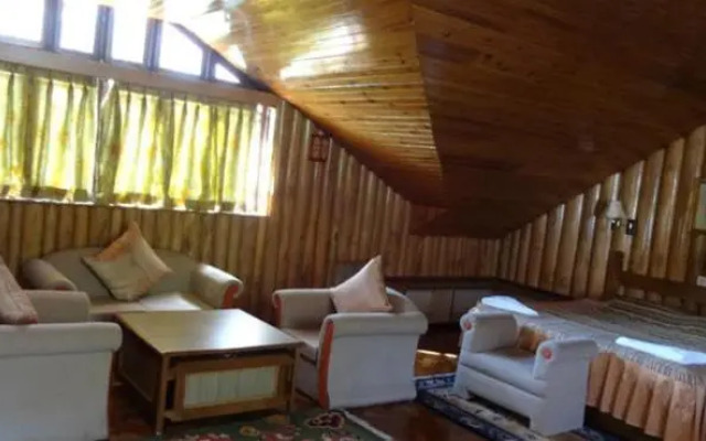 Yuksum Residency