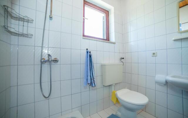 Apartments Pahljina 2885
