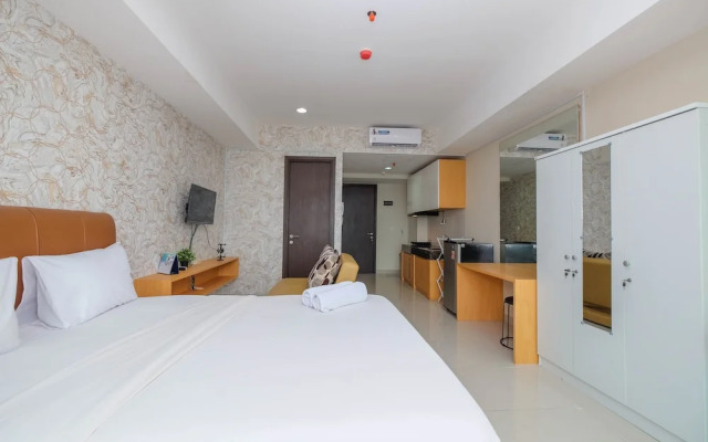 Nice And Cozy Studio Apartment At Nine Residence