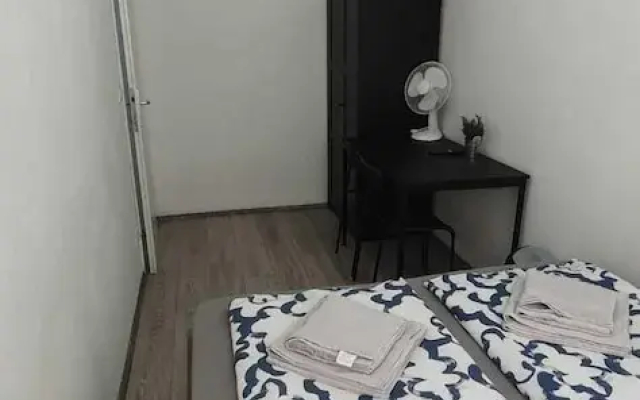 Enkplatz U3- Affordable 5BR shared Apt.