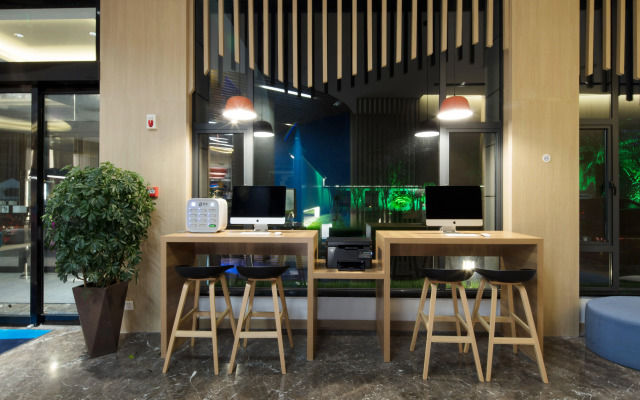 Holiday Inn Express Suzhou Zhouzhuang Ancient Town by IHG