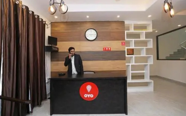 POP 92284 Hotel Prisha Inn