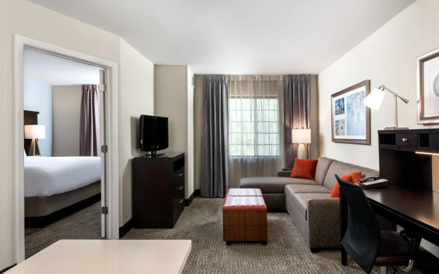 Staybridge Suites Chantilly - Dulles Airport by IHG