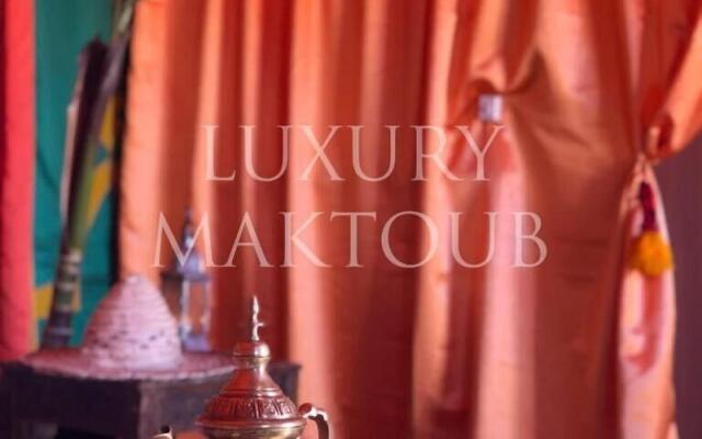 Luxury Maktoub