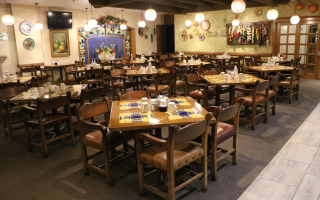 Maria Bonita Business Hotel & Suites