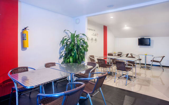 Diagonal Hotel Chipichape