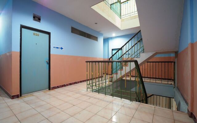 OYO 1004 Naklua Mansion