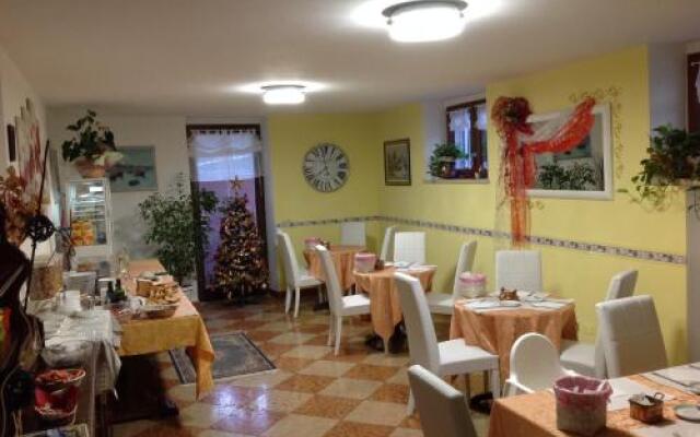 GG Bed  Breakfast And Apartments