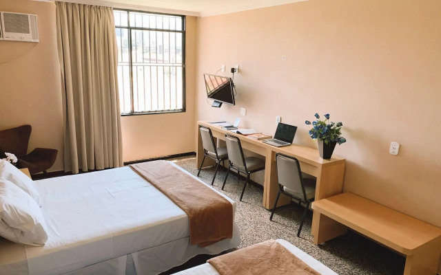 Hotel Diplomat by Bsb Inn