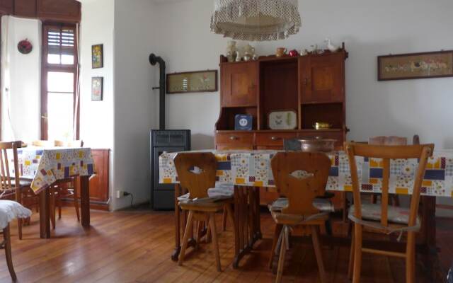 Abetina House