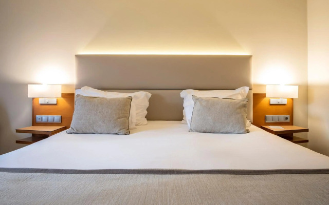 The Azoriani Boutique, Ascend Hotel Collection