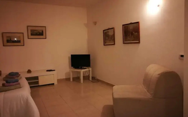 Apartment in Countryside Villa With Pool Within the Se Sicilian Barocco Area