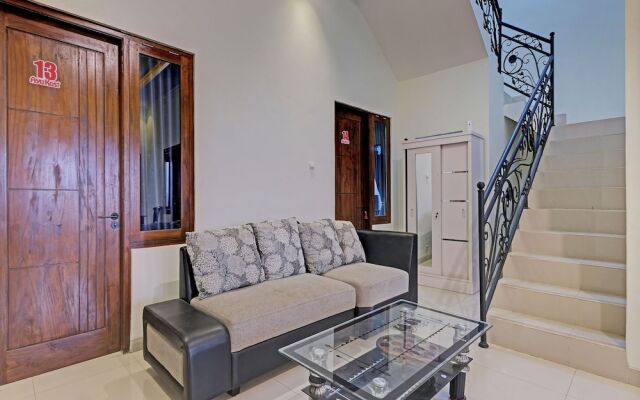 OYO Life 92935 Ayu Kost Eksklusif