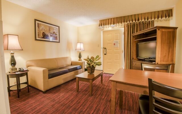 MCM Elegante Hotel and Suites – Dallas