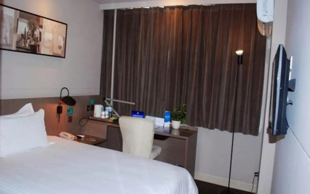 Jinjiang Inn Select Beijing Pingguoyuan Subway Station