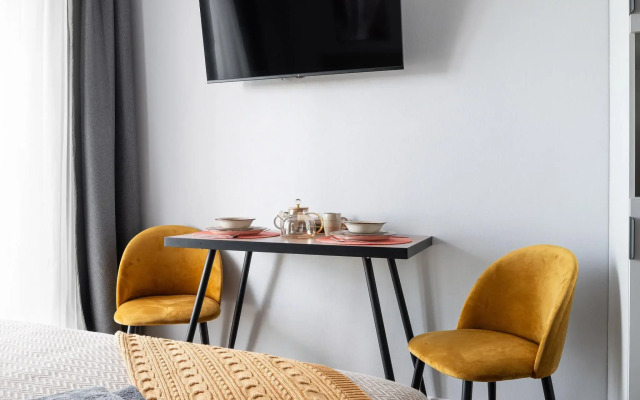 Apartments on Yasnogorskaya street 16/2 building 4