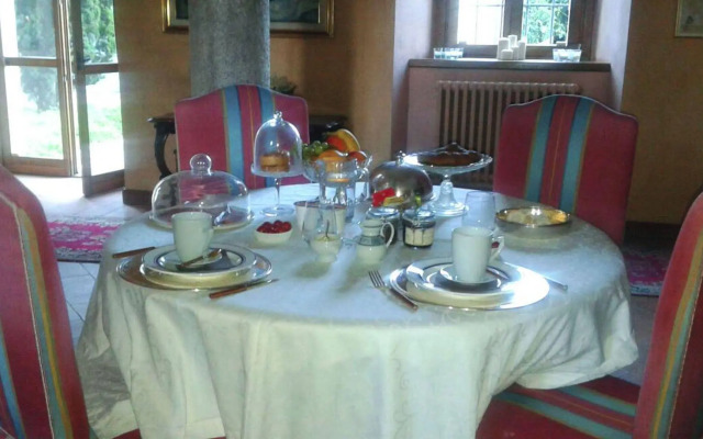 Castello di Cernusco Lombardone