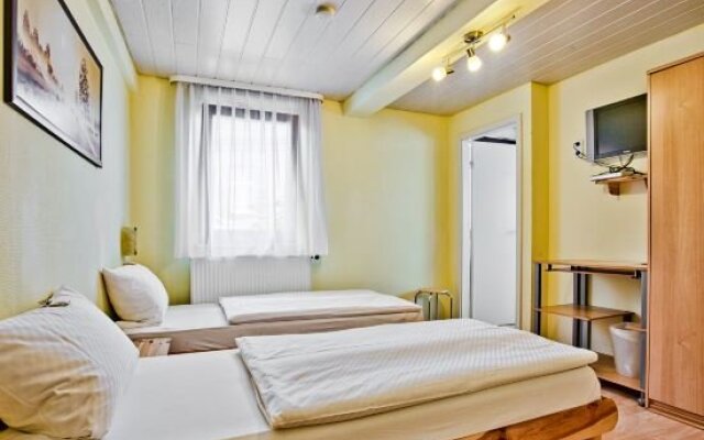 Landgasthaus Kreuz beim Tom