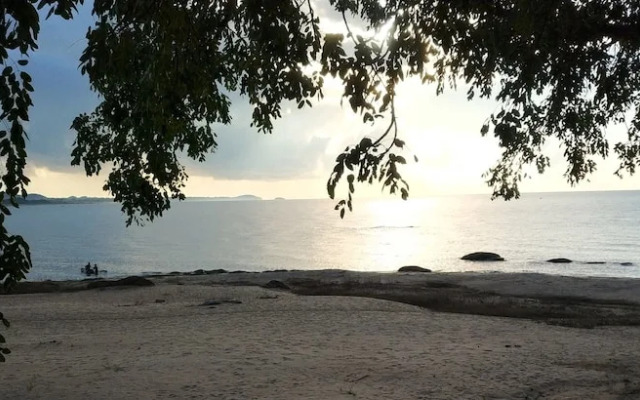 Mukhala Beach Lodge