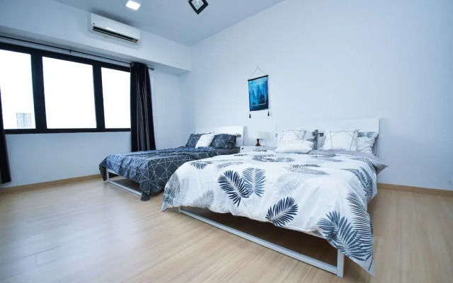 GT Home Encorp Strand Residence