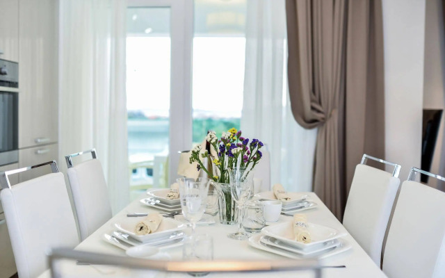 Luxury Apartments Villa Arta