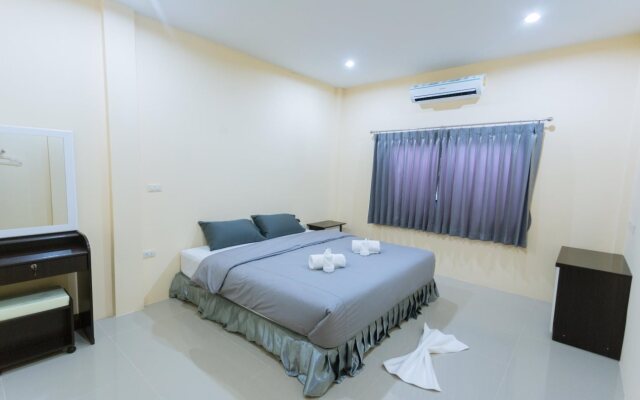 Haad Chaweng Resort and Hostel