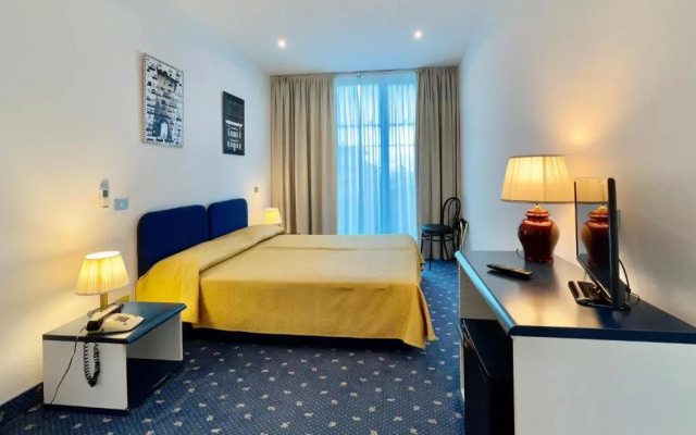 Hotel Myriam