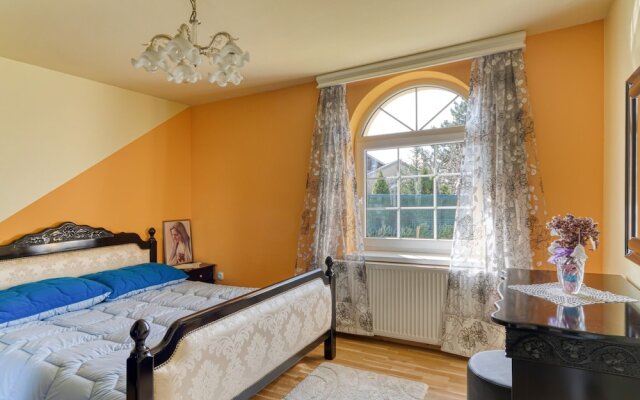 Serene Holiday Home in Zagreb With Jacuzzi