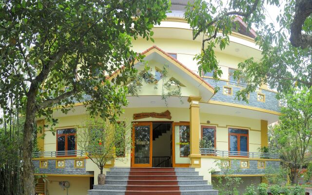 Hoang Giang Homestay