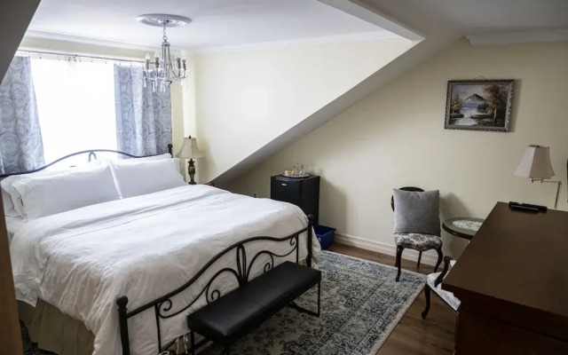 Belle View Manor Inn