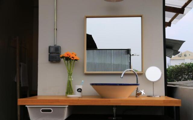 goodnight Chiang Mai Gate