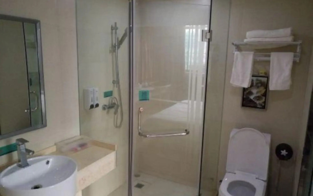 Yuanmeng Express Hotel (Shenzhen Guanlan Zhangge)