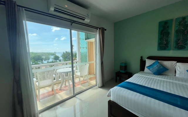 Krabi Front Bay Resort