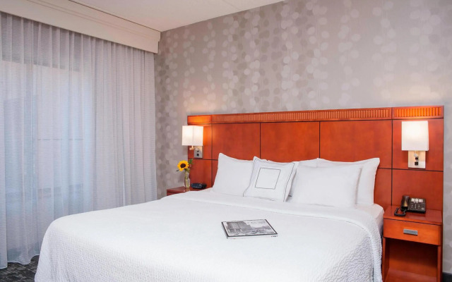 Courtyard by Marriott Chicago Glenview/Northbrook