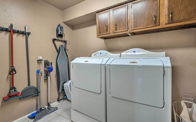 Spacious Scottsdale Home: Pool & Covered Patio