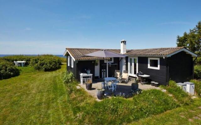 Stenene 142 Holiday House