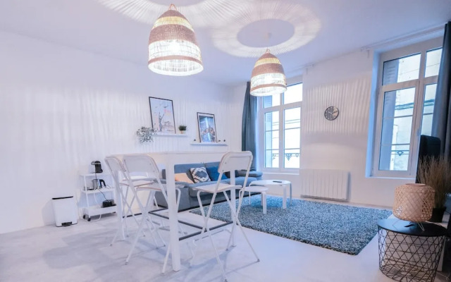 Urban Calm - Bright & Modern Stay