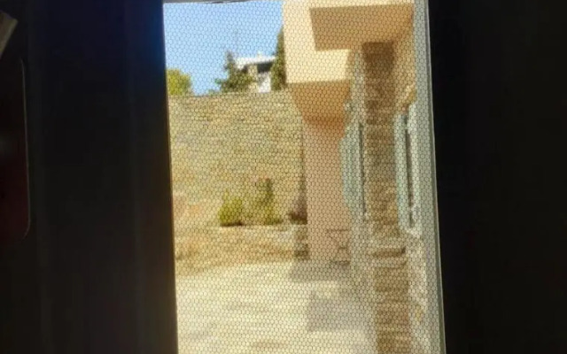 M. Houses 5