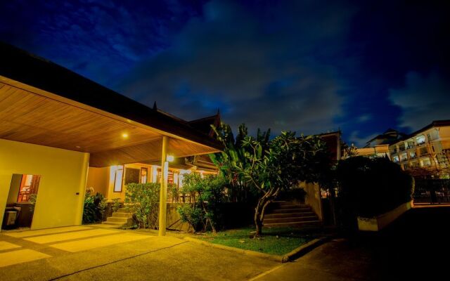 Sirinthara Villa 4 bed pool Nai Harn