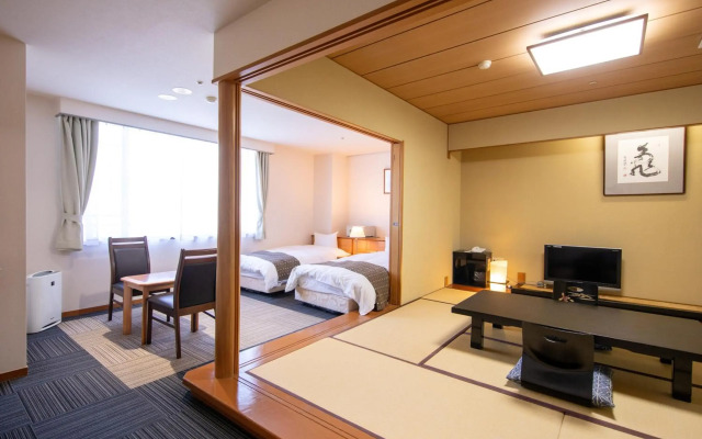 Yufuin Hotel Shuhokan