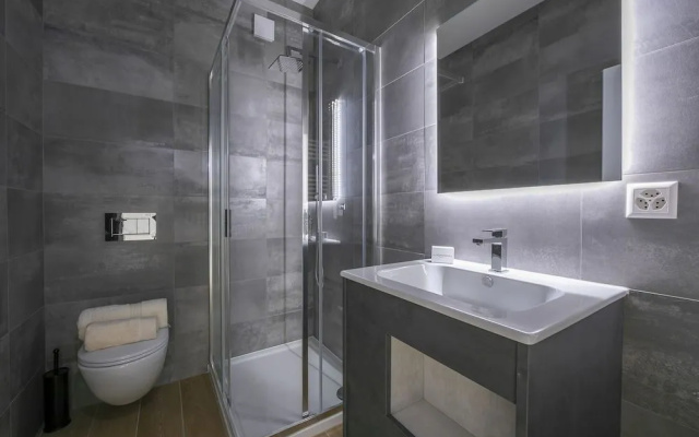 Boutique Apartment 4