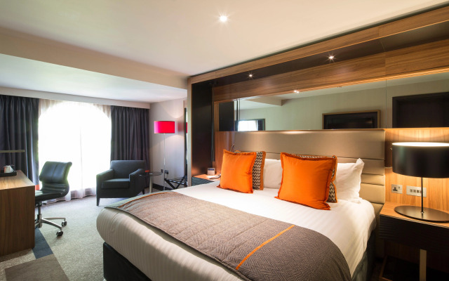 Crowne Plaza Gerrards Cross by IHG