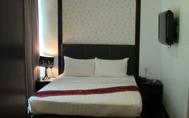 Le Hotel Kota Kinabalu