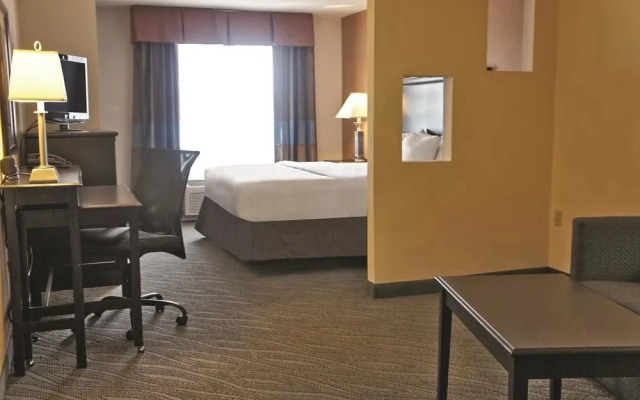 Comfort Suites Edmond