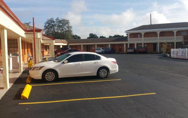 Travelers Inn Clearwater