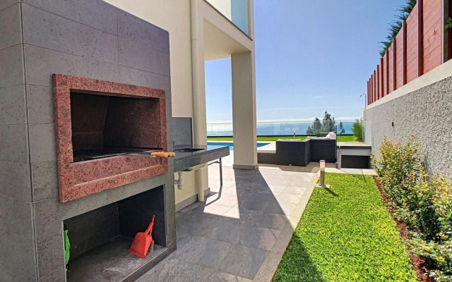 Villa Relaxing View by MHM