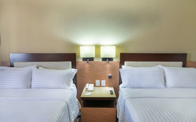 Holiday Inn Select - Guadalajara by IHG