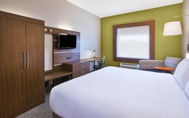 Holiday Inn Express & Suites Alcoa (Knoxville Airport), an IHG Hotel