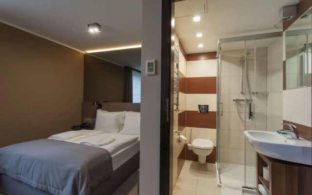 Hotel Ilonn